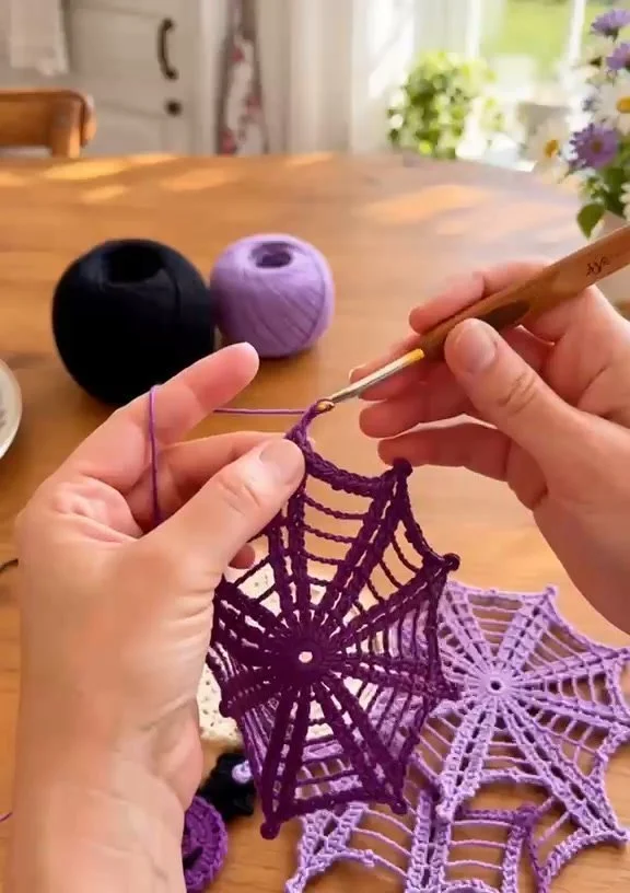 Beginner-friendly crochet tutorial for all skill levels