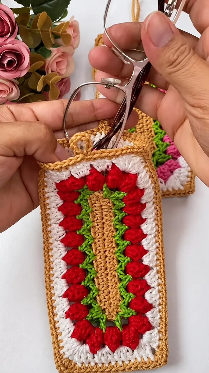 Striped Granny Scissors Sleeve in red, green, gold and ivory